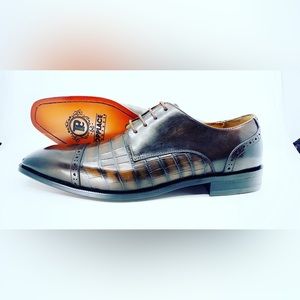 Coffee Oxford dress shoe.. this will make you stand out from the crowd
